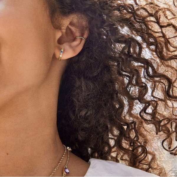 bauble-bar-trend-accessories-tori-18k-gold-kids-hoop-earrings-gold-pave-32465136779351_720x bauble-bar-trend-accessories-tori-18k-gold-kids-hoop-earrings-gold-pave-32465136779351_720x