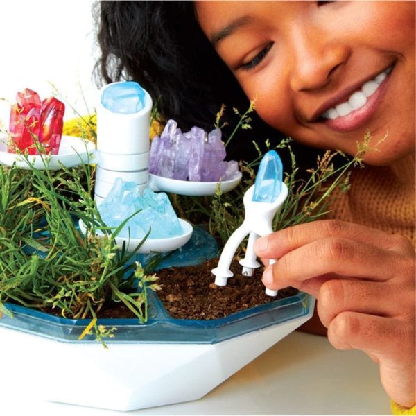 discovery-mindblown-stem-diy-light-up-terrarium-plants-crystals-geodome-grow-kit-16-pieces-32306066653271_720x-1 discovery-mindblown-stem-diy-light-up-terrarium-plants-crystals-geodome-grow-kit-16-pieces-32306066653271_720x-1