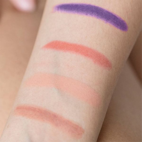 fao-schwarz-fashion-activity-and-roleplay-glitz-glam-portable-vanity-makeup-case-32345973325911_720x-1 fao-schwarz-fashion-activity-and-roleplay-glitz-glam-portable-vanity-makeup-case-32345973325911_720x-1