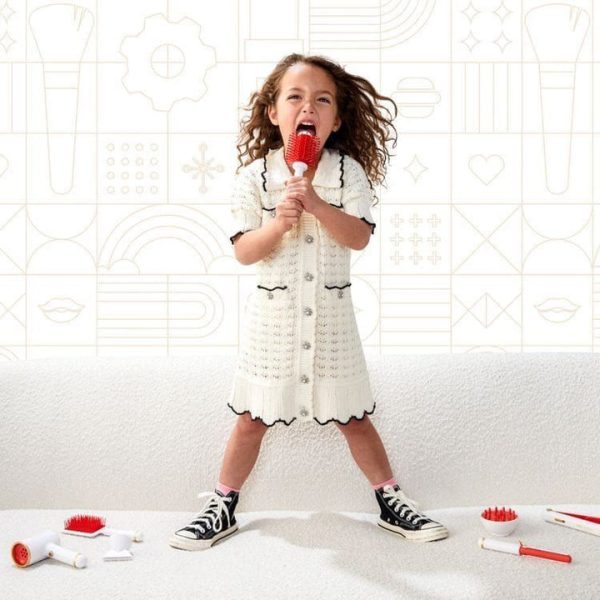 fao-schwarz-fashion-activity-and-roleplay-pampered-play-hair-pro-30949232476247_720x-2 fao-schwarz-fashion-activity-and-roleplay-pampered-play-hair-pro-30949232476247_720x-2