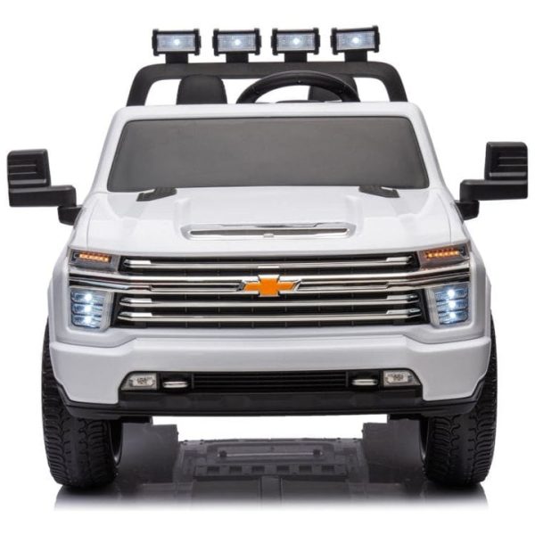 freddo-outdoor-24v-4x4-chevrolet-silverado-2-seater-ride-on-truck-for-kids-white-31443896696919_720x-4 freddo-outdoor-24v-4x4-chevrolet-silverado-2-seater-ride-on-truck-for-kids-white-31443896696919_720x-4