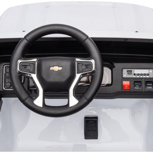 freddo-outdoor-24v-4x4-chevrolet-silverado-2-seater-ride-on-truck-for-kids-white-31443897942103_720x-4 freddo-outdoor-24v-4x4-chevrolet-silverado-2-seater-ride-on-truck-for-kids-white-31443897942103_720x-4