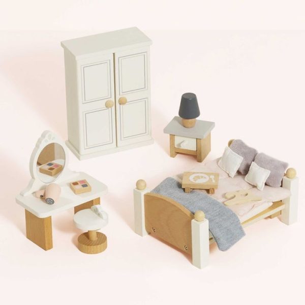 le-toy-van-dolls-wooden-dolls-house-bedroom-furniture-set-19-pieces-1153095591_720x le-toy-van-dolls-wooden-dolls-house-bedroom-furniture-set-19-pieces-1153095591_720x