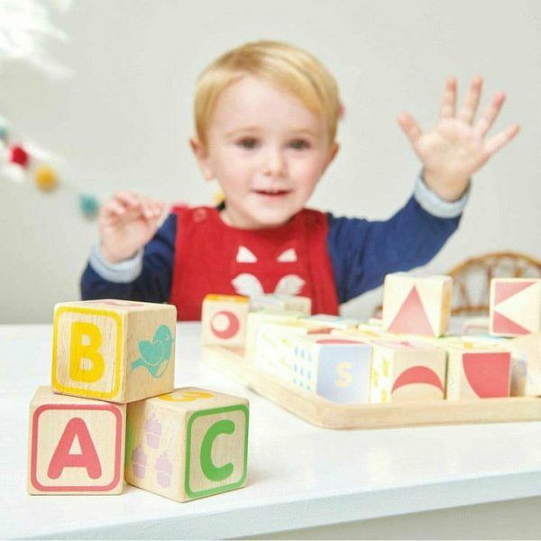 le-toy-van-infants-abc-wooden-blocks-14623727353943_720x-2 le-toy-van-infants-abc-wooden-blocks-14623727353943_720x-2