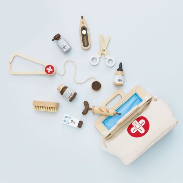 le-toy-van-preschool-10-piece-animal-vet-pretend-play-set-1153095529_720x-2 le-toy-van-preschool-10-piece-animal-vet-pretend-play-set-1153095529_720x-2