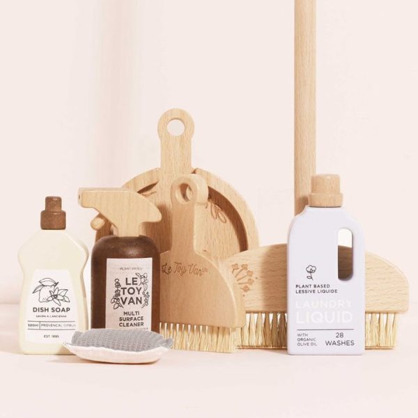 le-toy-van-preschool-7-piece-eco-friendly-wooden-cleaning-set-32562597855319_720x-7 le-toy-van-preschool-7-piece-eco-friendly-wooden-cleaning-set-32562597855319_720x-7