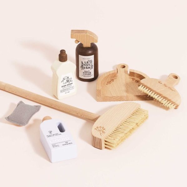 le-toy-van-preschool-7-piece-eco-friendly-wooden-cleaning-set-32562598051927_720x-4 le-toy-van-preschool-7-piece-eco-friendly-wooden-cleaning-set-32562598051927_720x-4