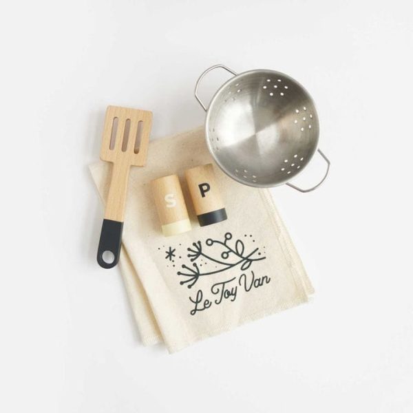 le-toy-van-preschool-family-size-wooden-play-kitchen-31479401906263_720x-1 le-toy-van-preschool-family-size-wooden-play-kitchen-31479401906263_720x-1