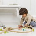 le-toy-van-preschool-figure-8-wooden-train-set-40-pieces-31480133746775_720x-5