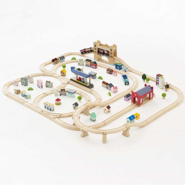le-toy-van-preschool-london-wood-train-set-120-pieces-31740468265047_720x le-toy-van-preschool-london-wood-train-set-120-pieces-31740468265047_720x