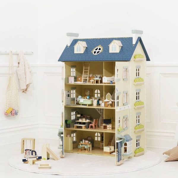 le-toy-van-preschool-palace-wooden-doll-house-31479579869271_720x-2 le-toy-van-preschool-palace-wooden-doll-house-31479579869271_720x-2