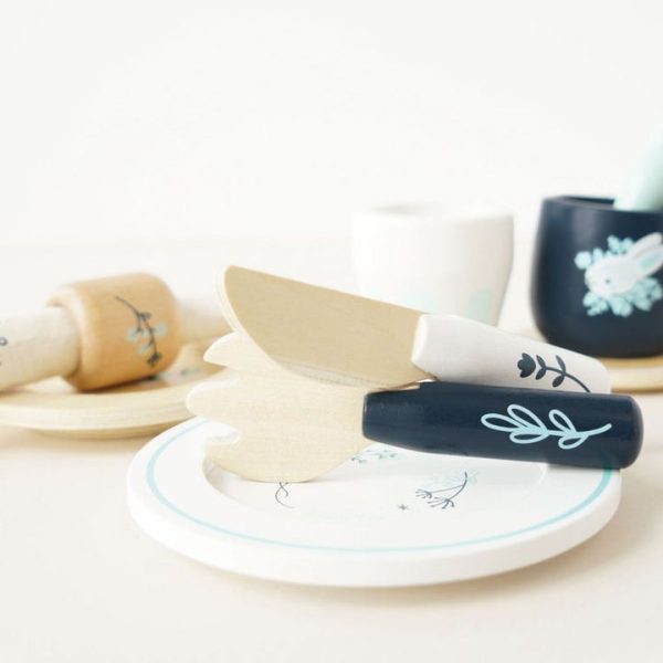 le-toy-van-preschool-wooden-cutlery-pretend-play-dining-set-1153095567_720x-3 le-toy-van-preschool-wooden-cutlery-pretend-play-dining-set-1153095567_720x-3