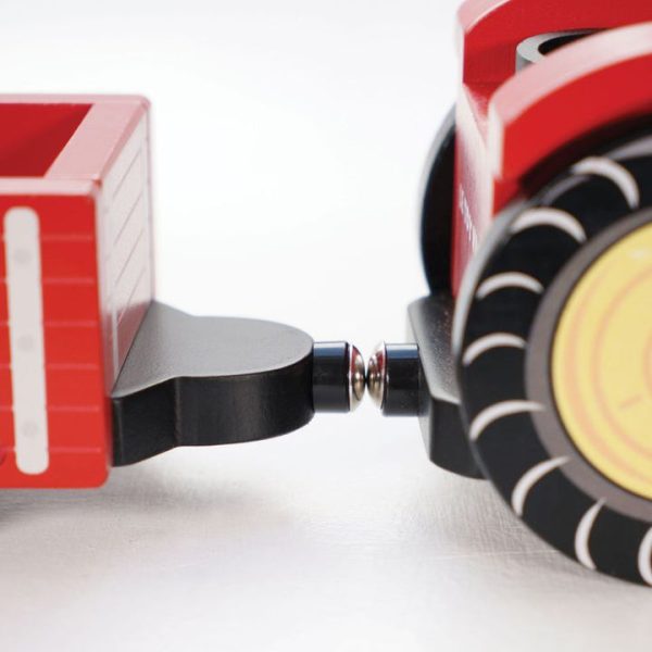 le-toy-van-preschool-wooden-farmyard-tractor-trailer-toy-32563047399511_720x-3 le-toy-van-preschool-wooden-farmyard-tractor-trailer-toy-32563047399511_720x-3