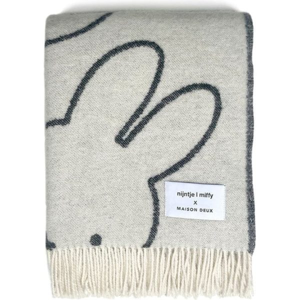maison-deux-room-decor-miffy-blanket-white-black-31899810103383_720x-4 maison-deux-room-decor-miffy-blanket-white-black-31899810103383_720x-4