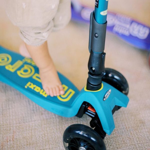 micro-kickboard-outdoor-micro-maxi-foldable-led-scooter-petrol-green-32480899596375_720x-2 micro-kickboard-outdoor-micro-maxi-foldable-led-scooter-petrol-green-32480899596375_720x-2