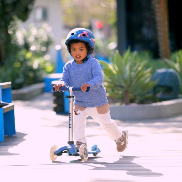 micro-kickboard-outdoor-micro-mini-glitter-led-scooter-navy-32480894615639_720x micro-kickboard-outdoor-micro-mini-glitter-led-scooter-navy-32480894615639_720x