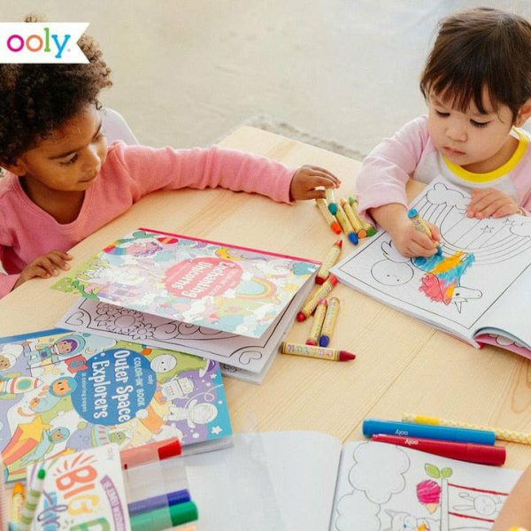 ooly-creativity-enchanting-unicorns-coloring-book-29009883693143_720x ooly-creativity-enchanting-unicorns-coloring-book-29009883693143_720x