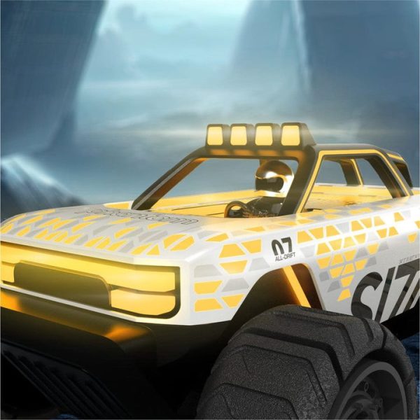 sharper-image-vehicles-phantom-crawler-rc-light-up-truck-32497559044183_720x-3 sharper-image-vehicles-phantom-crawler-rc-light-up-truck-32497559044183_720x-3