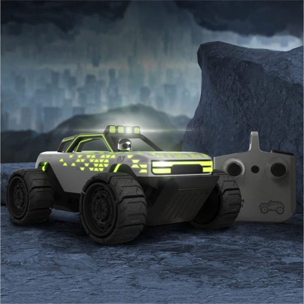 sharper-image-vehicles-phantom-crawler-rc-light-up-truck-32497559076951_720x-2 sharper-image-vehicles-phantom-crawler-rc-light-up-truck-32497559076951_720x-2