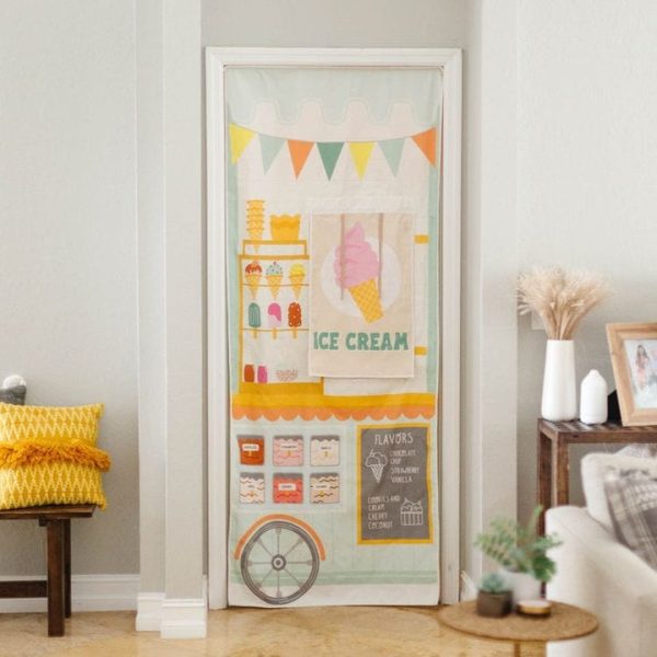 swingly-preschool-ice-cream-coffee-shop-doorway-storefront-32317055860823_720x swingly-preschool-ice-cream-coffee-shop-doorway-storefront-32317055860823_720x