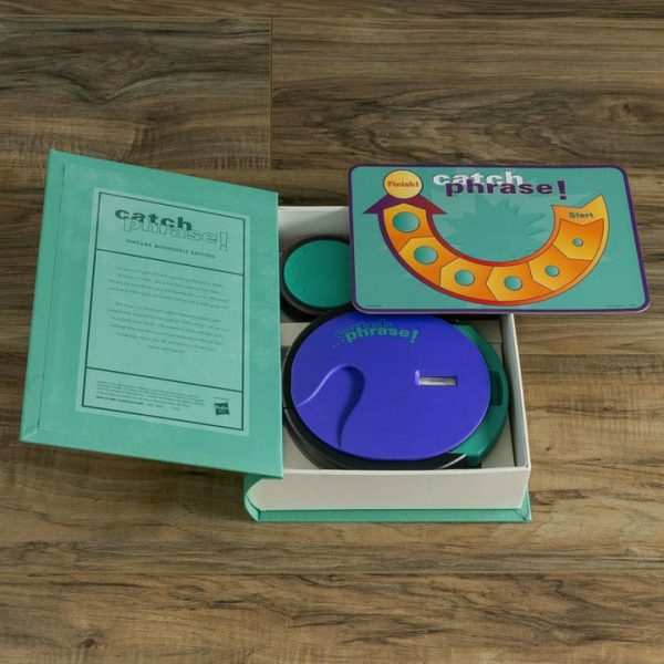 ws-game-company-games-catch-phrase-vintage-bookshelf-edition-28900029890647_720x-5 ws-game-company-games-catch-phrase-vintage-bookshelf-edition-28900029890647_720x-5