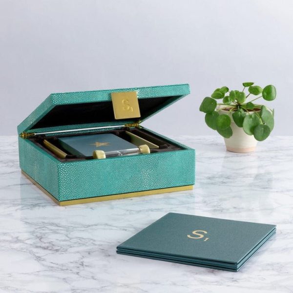 ws-game-company-games-scrabble-del-mar-shagreen-edition-30432177815639_720x-5 ws-game-company-games-scrabble-del-mar-shagreen-edition-30432177815639_720x-5